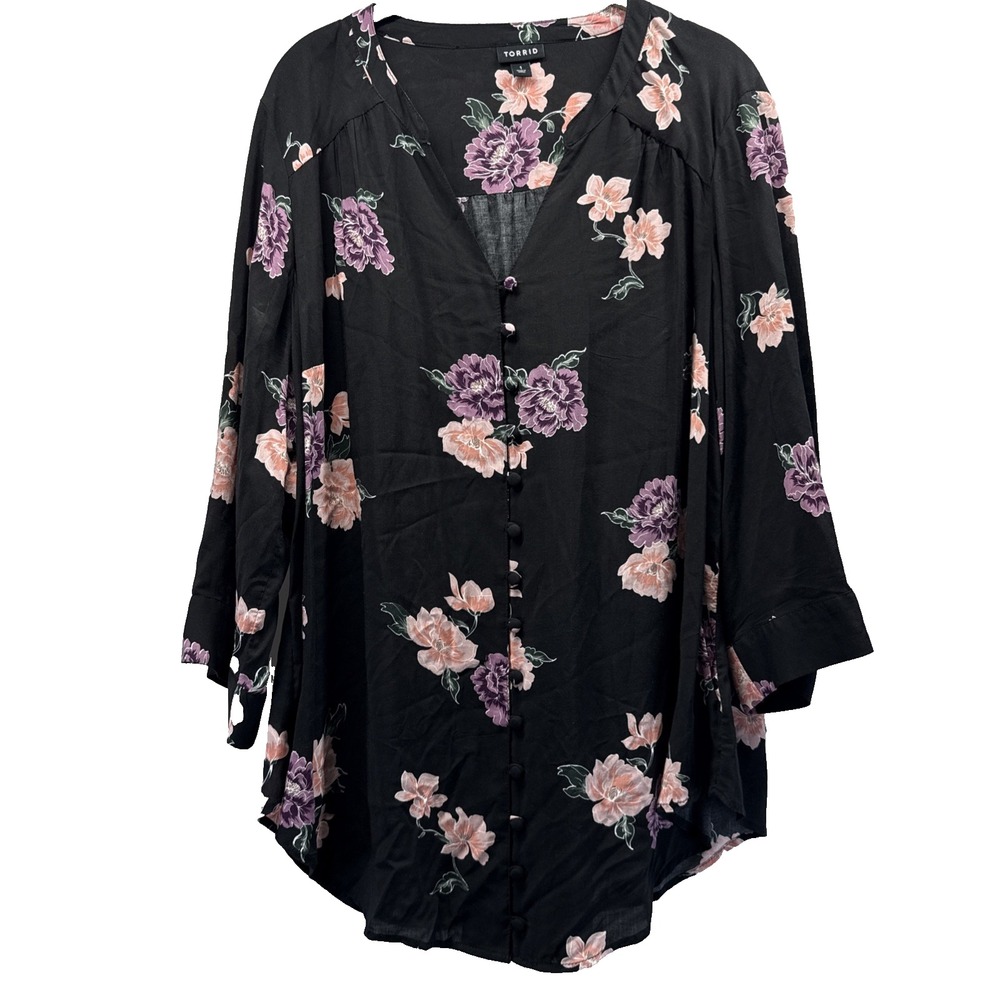 Torrid Women's Top Size 1X Black Pink Roses Button Up V Neck 3/4 Sleeves Rayon